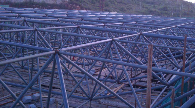 武汉概述网架加工中对钢材的质量的过细恳求
